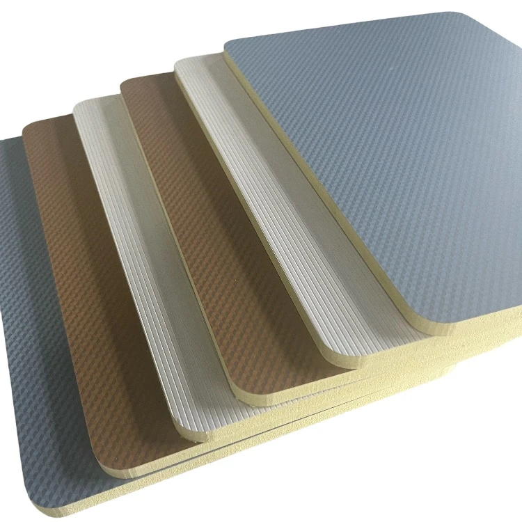 PVC putu panelis